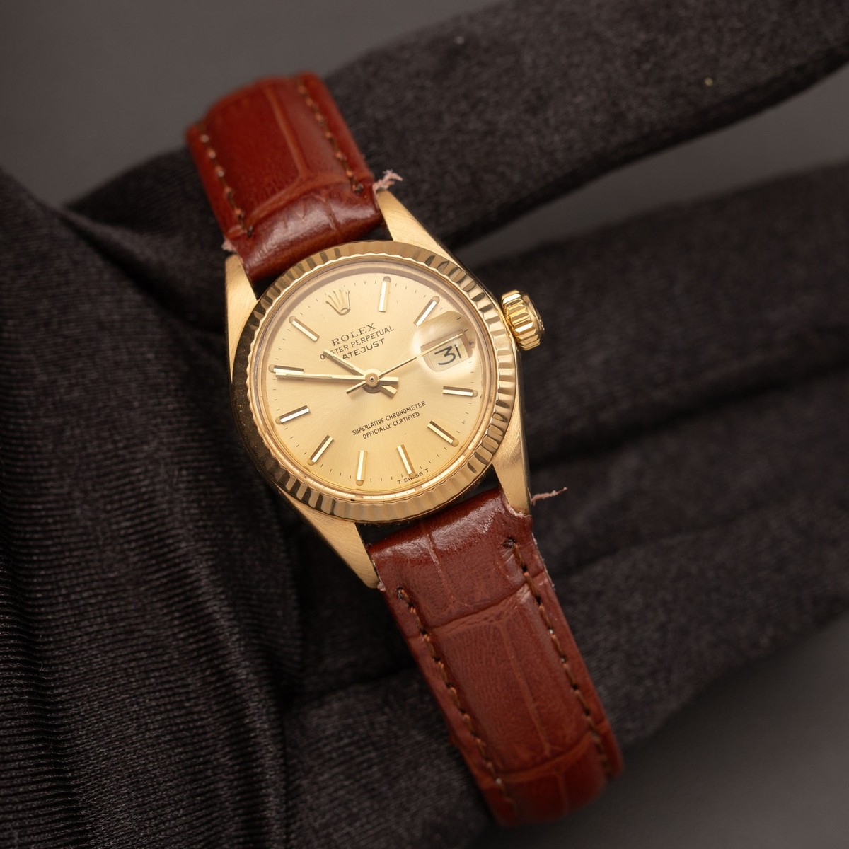 Presidential Rolex Datejust 6917 Leather Strap Watch 26mm