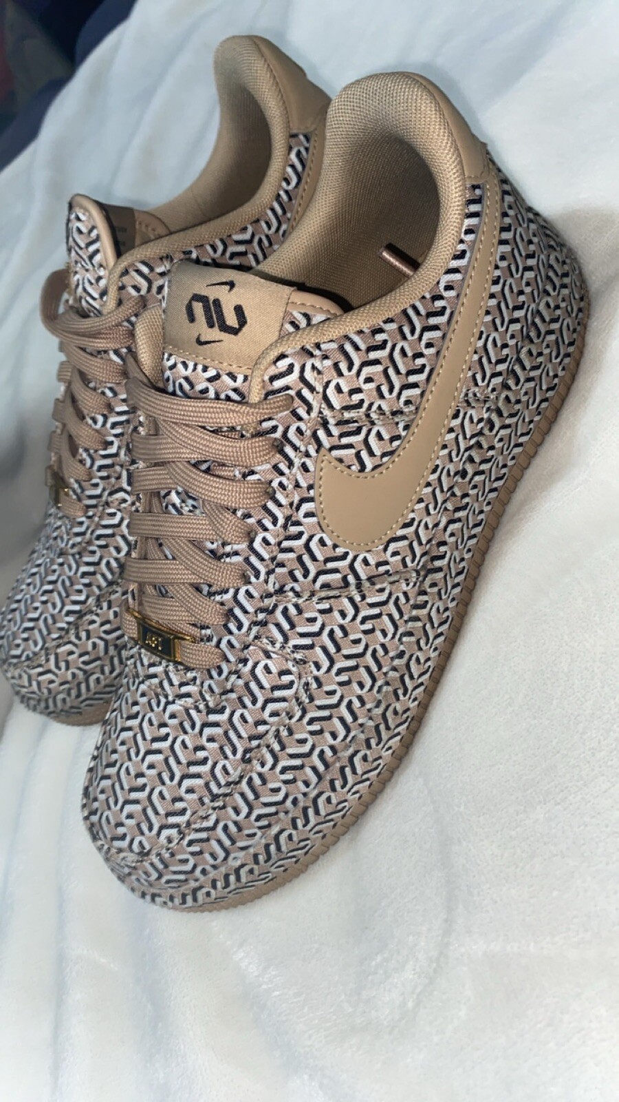 shoes - image 1