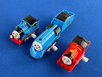 SURPRISED FACE JAMES + SHOOTING STAR GORDON / Thomas Capsule
