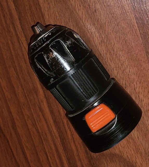 Black Decker FS1802D 18v NiCd 1/2 
