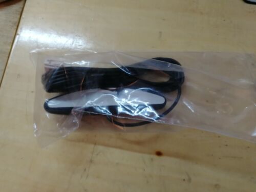 Kit Tappo Antenna Abarth 595 NUOVO Punto - Picture 3 of 3