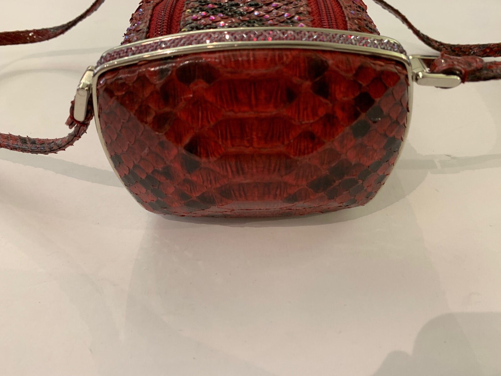 ❤️Judith Leiber Python Swarovski Crystal Handbag … - image 16