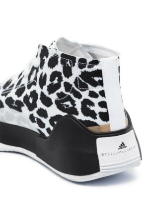 最終【数回使用】adidas by Stella McCartney サイズ23 adidas by Stella McCartney ウルトラブースト 23 / adidas by