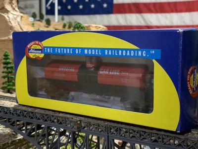 HO Scale Athearn Single Done Tank Car CRYSTAL CAR LINE #279 new in box ! 