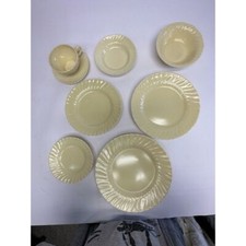 Franciscan Coronado 8 Piece Place Setting Yel...