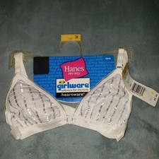 Vintage 2003 Hanes Her Way Size 34 Girlware Heartware White Training Bra White