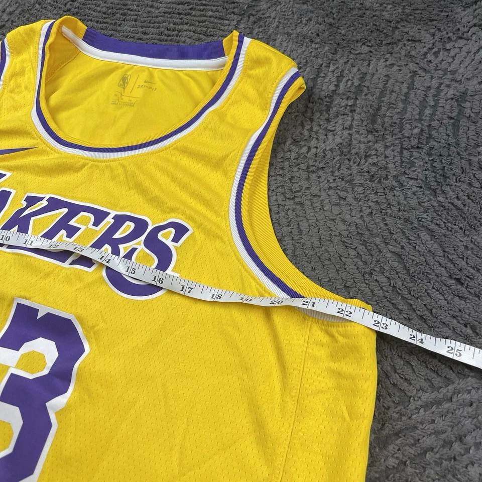 Camiseta Nike NBA Los Angeles Lakers #23 LeBron James Swingman para hombre 52 XL dorada Foto 4 de 4