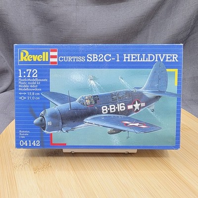 Revell Curtiss SB2C-1 Helldiver 1:72 Scale Plastic Model Kit 04142 Unassembled