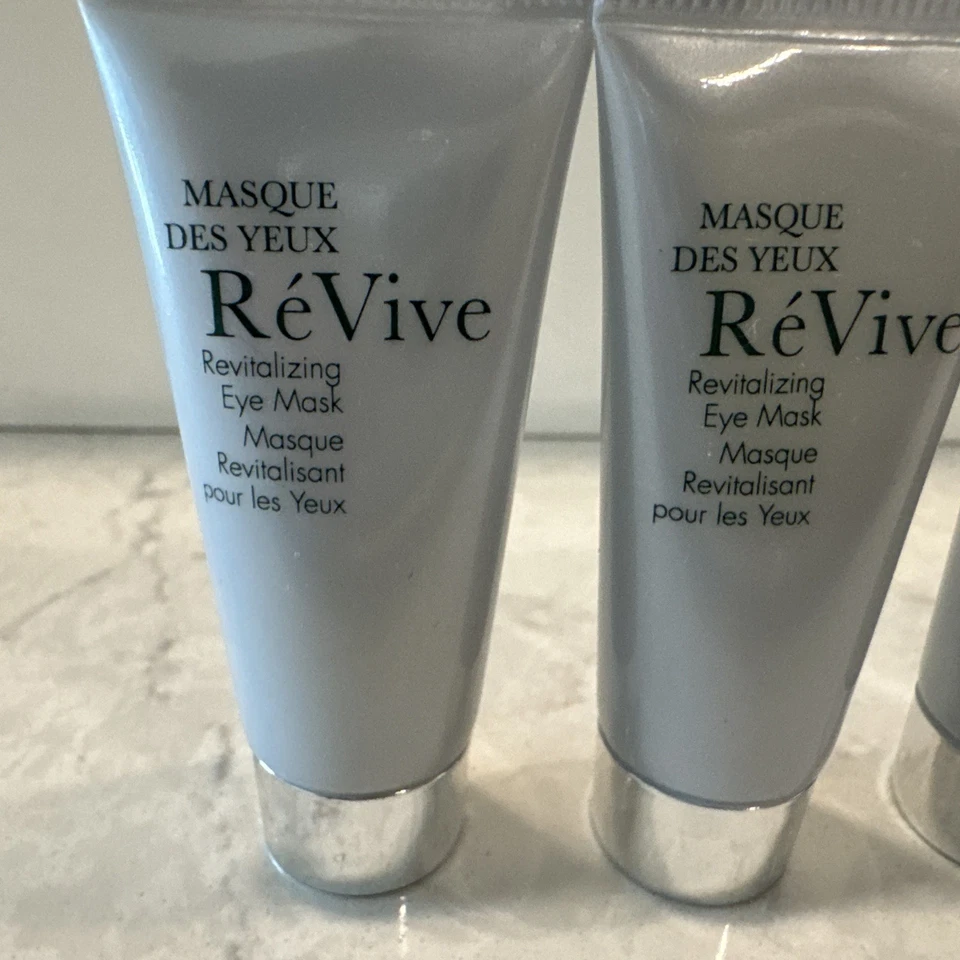 4 REVIVE MASQUE DES YEUX Mascarilla Revitalizante para Ojos Mascarilla Hidratante Bajo los Ojos 5 ml cada una Foto 2 de 3