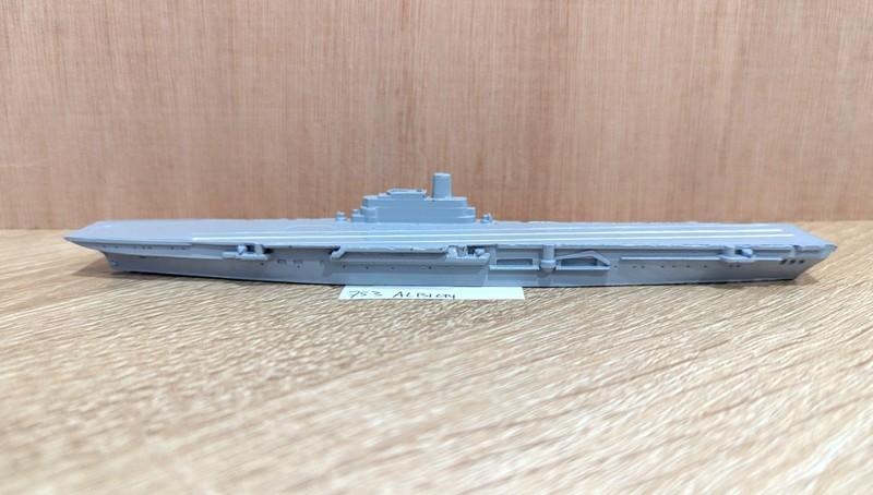 Triang Minic  Aircraft Carrier Albion M753