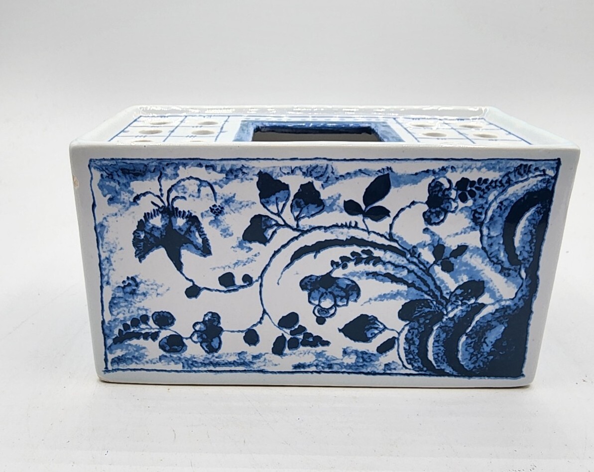 Misha & Puff ダブルパロマ blue flower Amazon.com: H&D HYALINE & DORA Blue Crystal Rose Flower