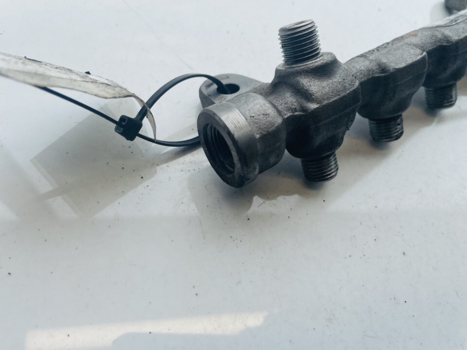 VAUXHALL INSIGNIA 2011 FUEL INJECTOR RAIL (INJECTORS)(FUEL DISTRIBUTOR #478517-23