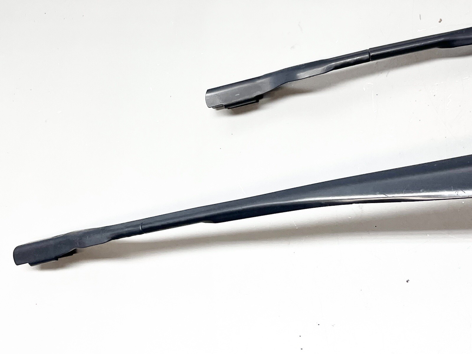 ⭐️2014-2020 MASERATI QUATTROPORTE M156 FRONT WINDSHIELD WIPER ARM SET 670001642