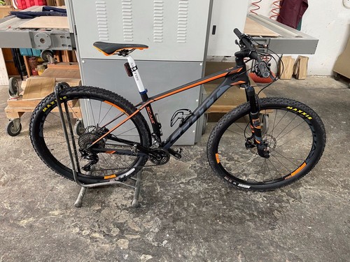 Mountbike Scott.mod.scale 910 In Carbonio Taglia M,tutta Shimano XT.come  Nuova. | eBay