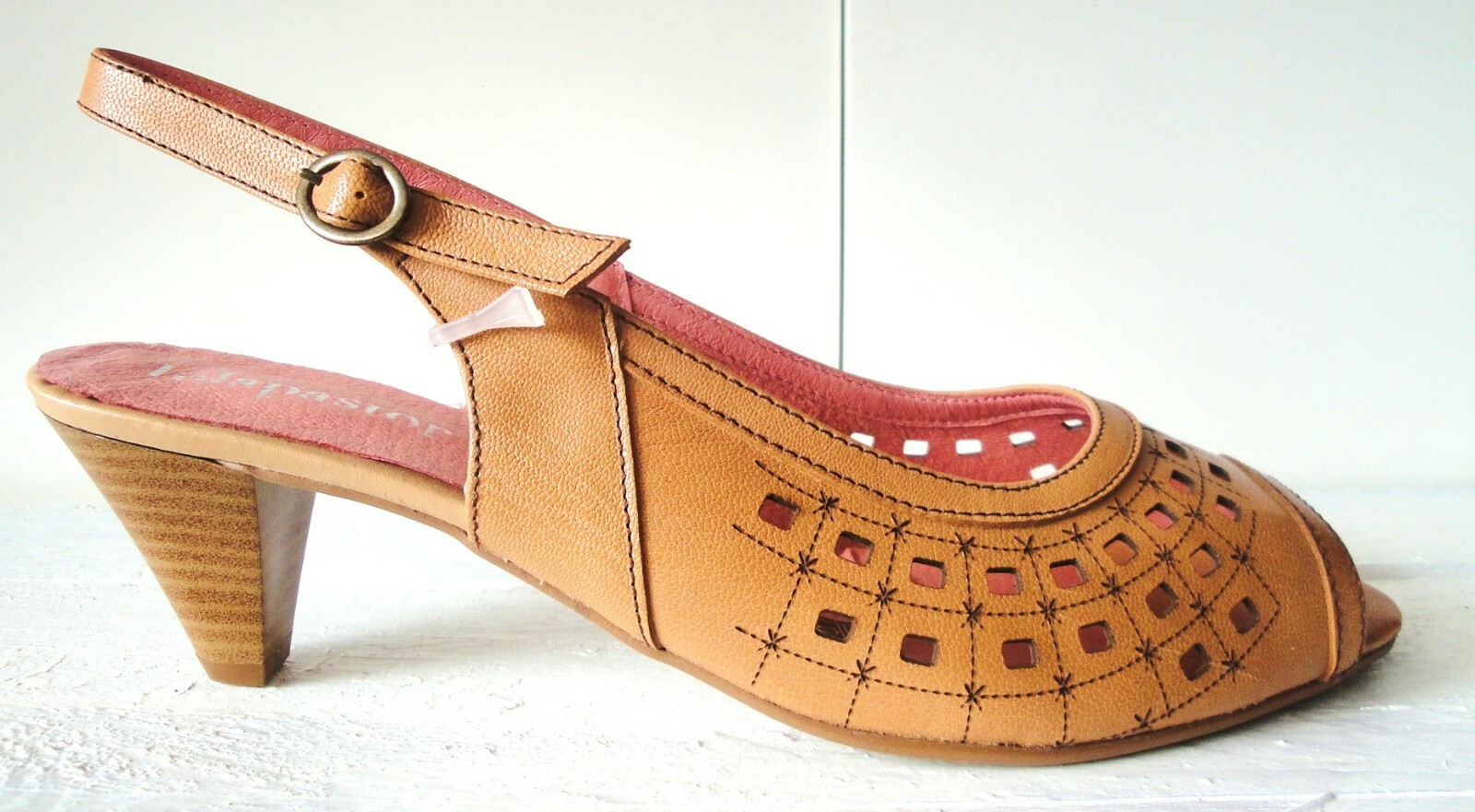 Sandalia de piel cuero calado, destalonado tallas grandes 42,43,44