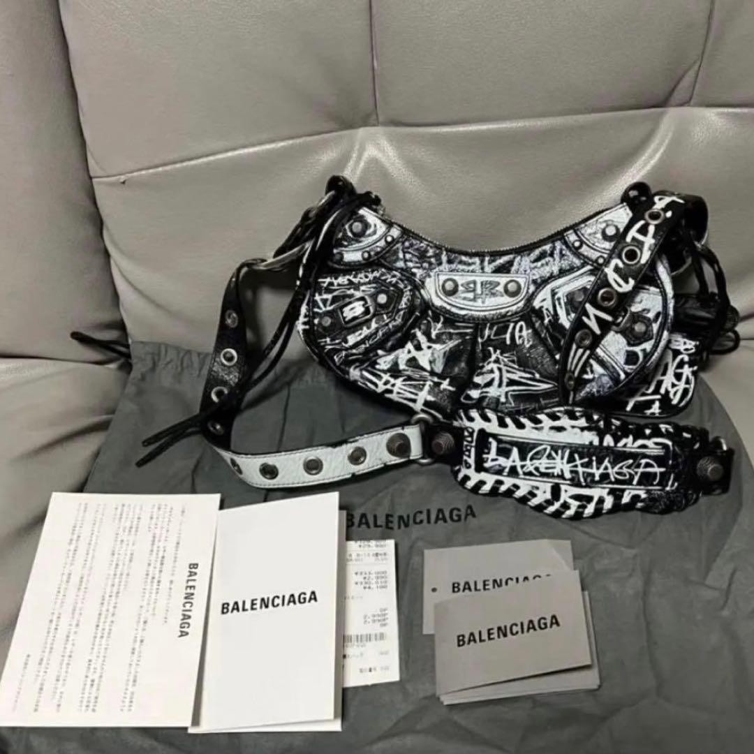 BALENCIAGA Le Cagole Graffiti Shoulder Bag Black White Leather Purse w/ Receipt