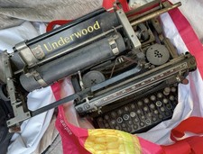 Antique Vintage Underwood Model No. 5 Typewriter