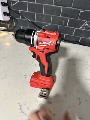 Milwaukee 3601-20 M18 18V Compact Brushless 1/2'' Drill/Driver   Bare Tool