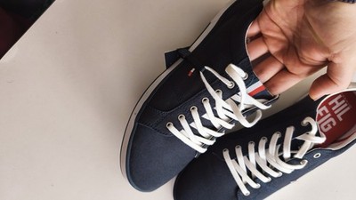 Tommy Hilfiger Sneaker Arlow dunkelblau Gr.41 Herren canvas schuhe unisex