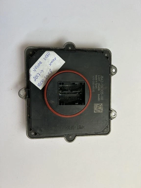 Land Rover Range Rover Velar 2018 J8A213E005BB CEN27082 - Bild 4 von 4