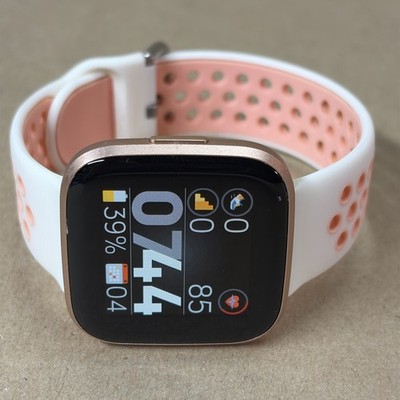 Fitbit Versa 2 Fitness Activity Tracker Watch FB507 with Band Tested Works