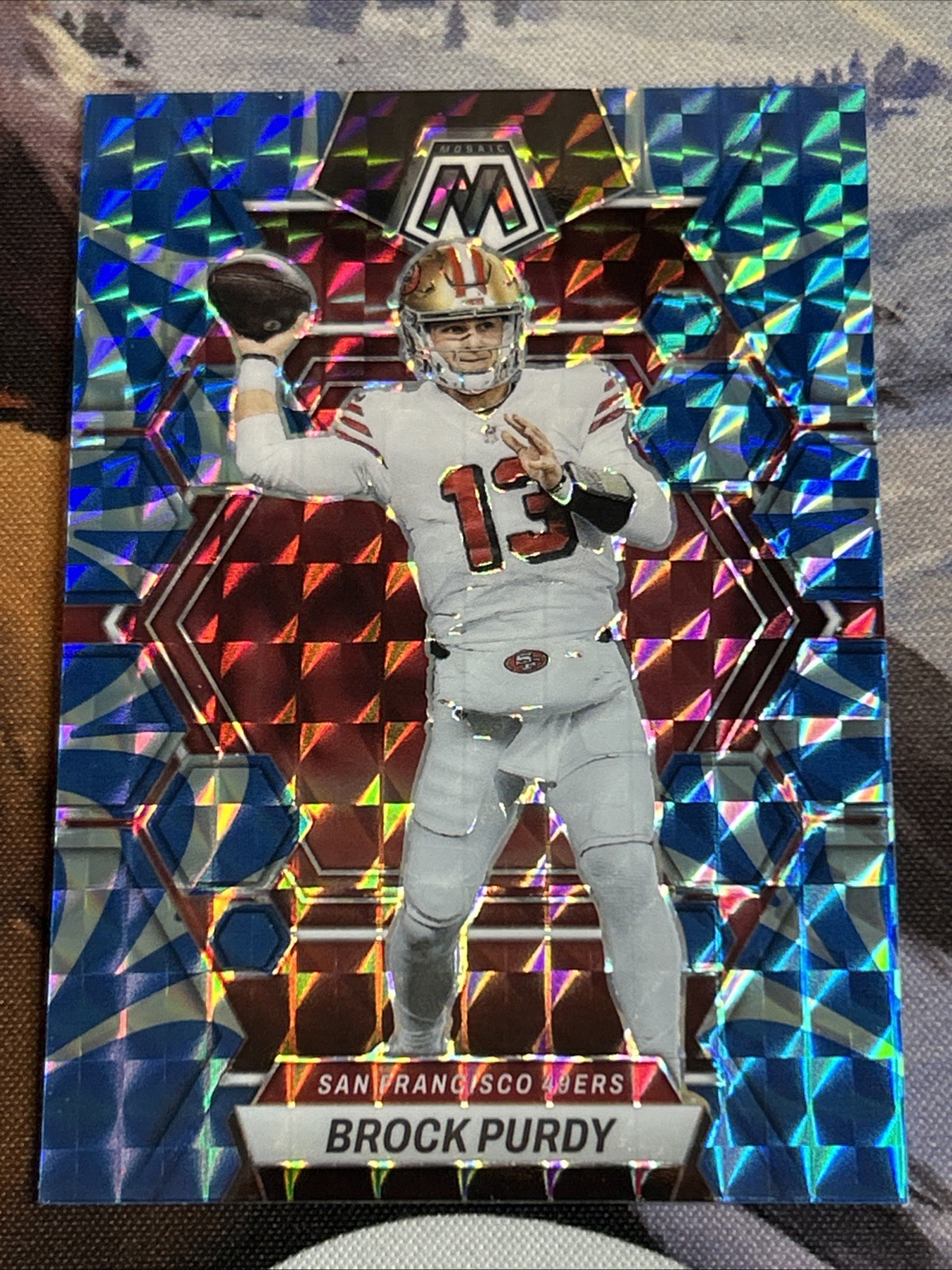 2023 Panini Mosaic - Brock Purdy #211 Reactive Blue Mosaic Prizm