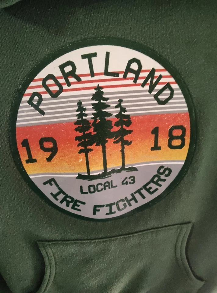 Sudadera con Capucha Portland Firefighters Juvenil Pequeña (8) Local 43 Union Fire Dept Niños 🚒🔥 Foto 2 de 4