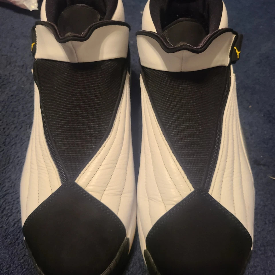 Jordan Jumpman Swift Size 10.5 White/Black - Image 2 of 4