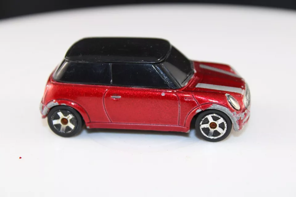 Majorette 1:56s #294C Mini Cooper BMW AG - Good Play Worn Condition. - Image 3 of 4