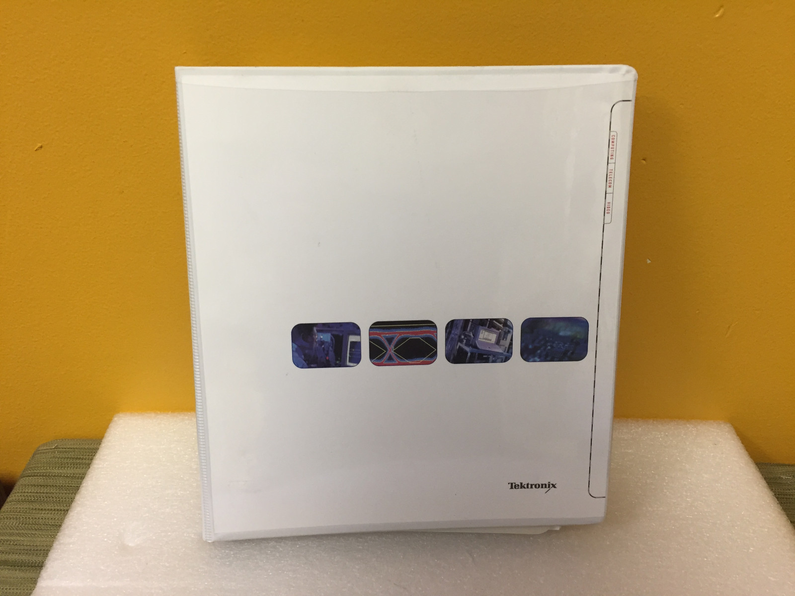 Tektronix 071-0381-01 TDS3000 Series Oscilloscopes Programmer Manual | eBay