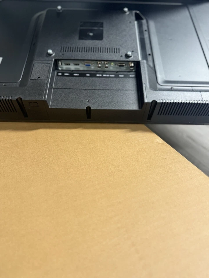 43” Wren LED Monitor HDMI Model # GVM43-0-3017-B - Image 4 of 4