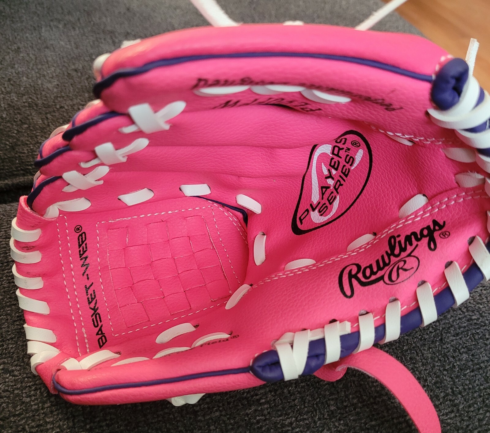 RAWLINGS PLAYERS SERIES PL90PPW PINK TEE BALL MITT/GLOVE YOUTH BASEBALL