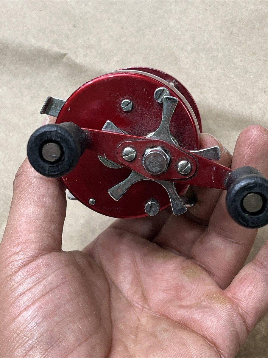 Red Abu Garcia AMBASSADEUR 5000B BAITCASTING FISHING Reel