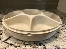 Tupperware Divided Vegetable Fruit Chip and Dip Tray 1665 -1 1666 -1 Almond  VTG