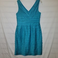 Adrianna Papell 6P Dress Sleeveless Green Floral Tiered V-neck Zip C1