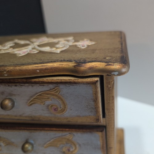 Vintage Wooden Florentine Musical Jewelry Box Dresser 3 Drawers - Picture 10 of 14