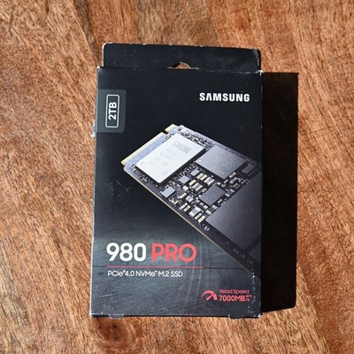 Samsung 980 PRO 2TB PCIe 4.0 NVMe M.2 Internal SSD MZ-V8P2T0B/AM