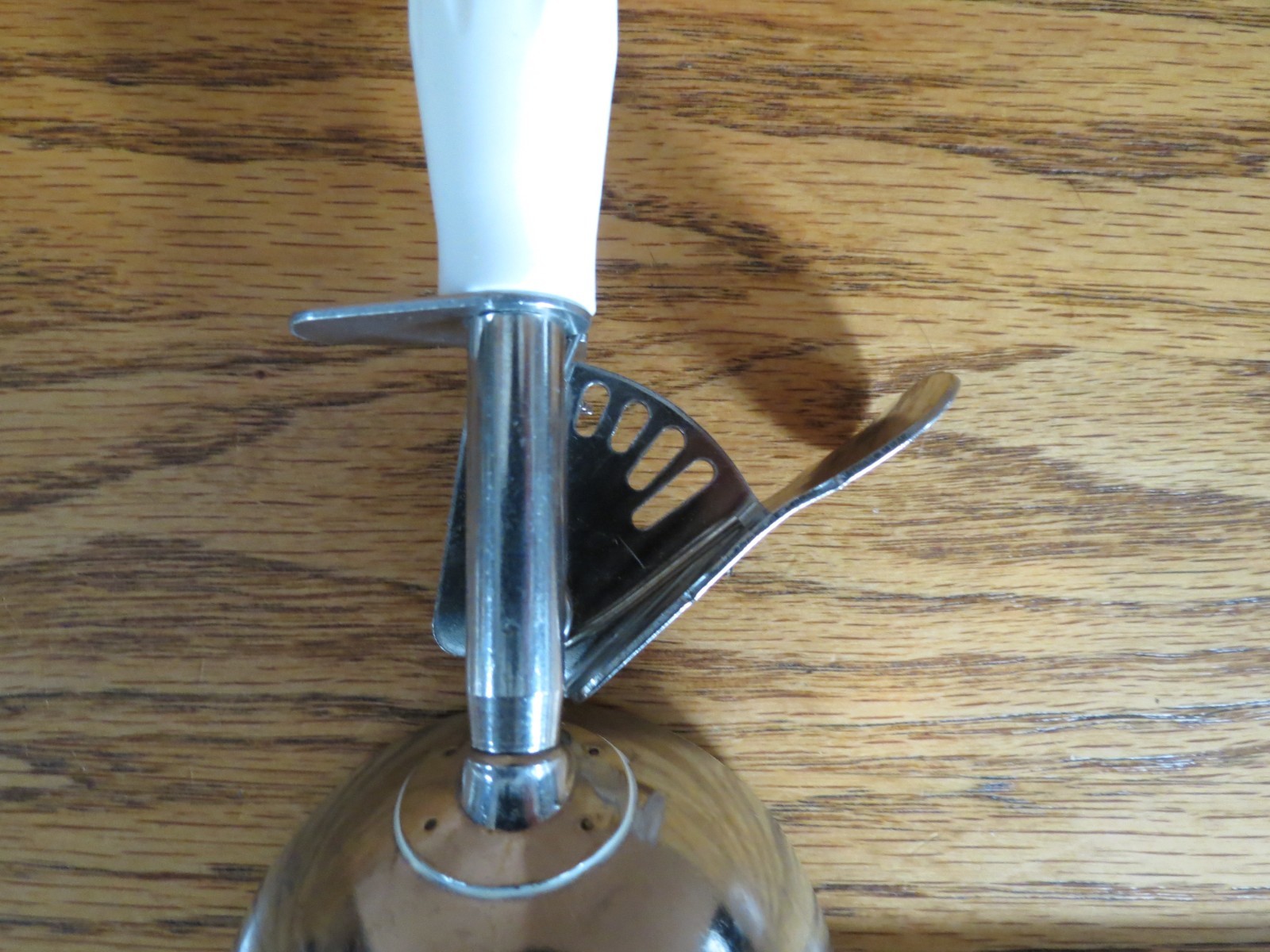 Portion Scoop #6 (5.33 Oz) Disher Scoop 18/8 Batter Soft Food Ice Cream Vintage