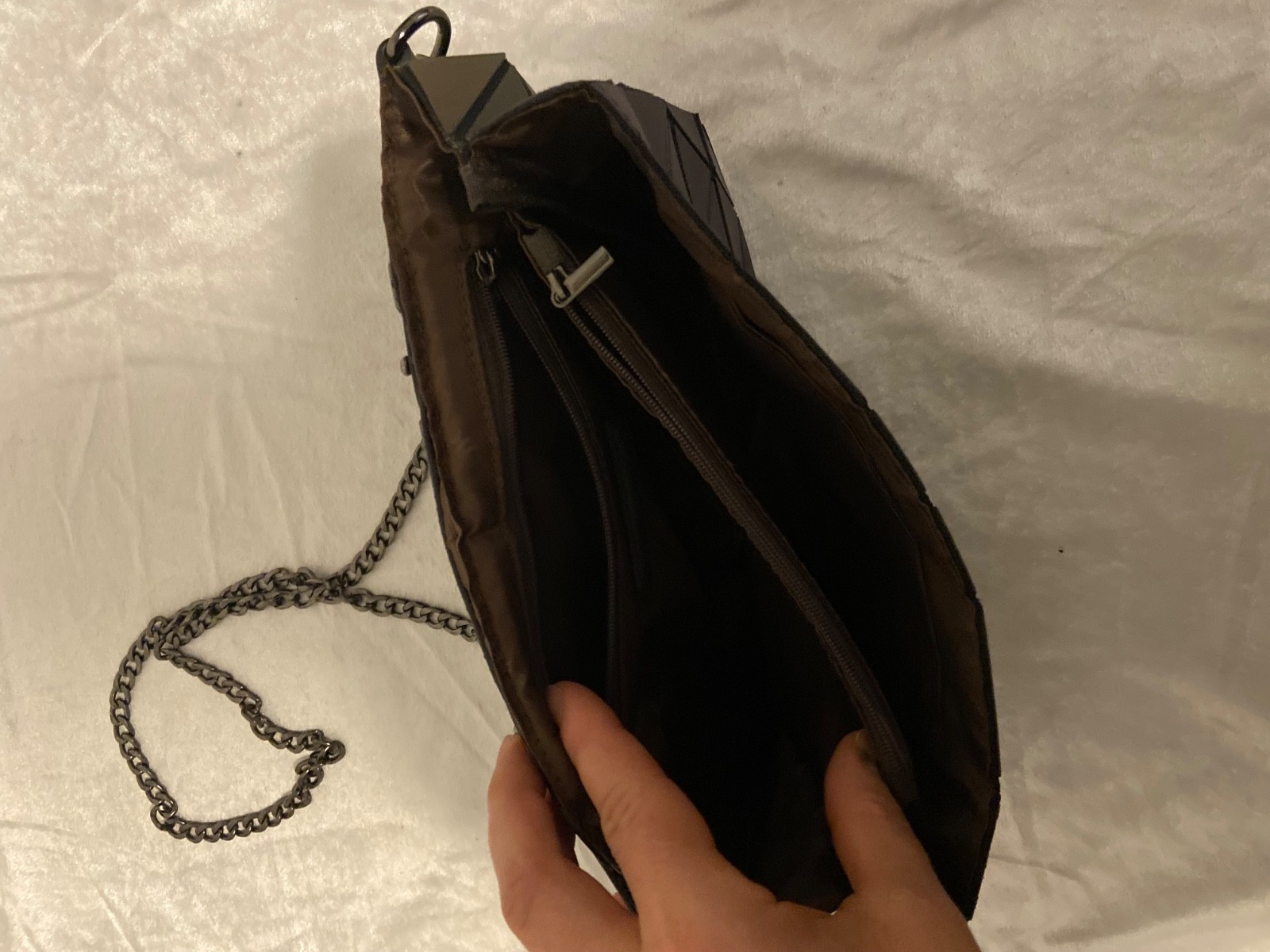 LOVEVOOK Geometric Iridescent Holographic Crossbody Purse image 7