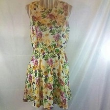 Forever 21 White w/ Floral Print Open Back Elastic Waist Lined Dress Size Large