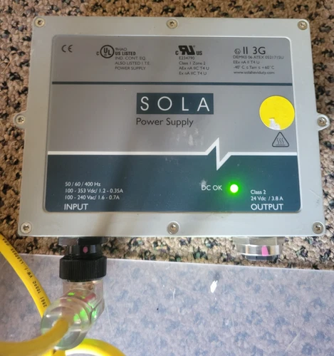 EMERSON / SOLA SCP 100S24X-DVN POWER SUPPLY 100-240 VAC - VOLT METER TESTED