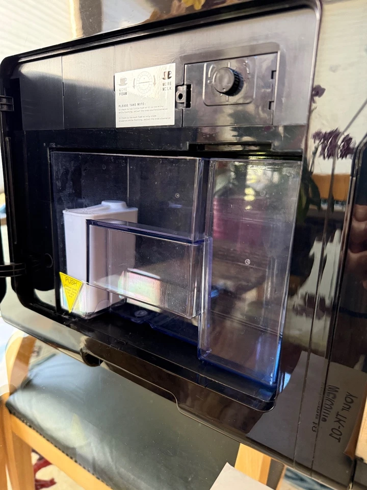 Máquina de café espresso súper automática Terra Kaffe TK-01 negra tal cual Foto 4 de 4