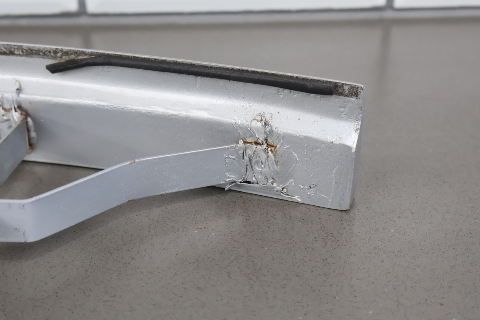 99-03 Aston Martin DB7 Vantage Rear Right RH Tail Light Trim (Stronsay Silver)