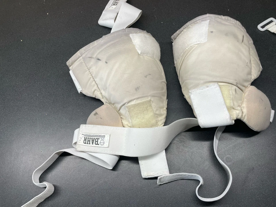 Goalie Thigh / Knee Guards [ SR Pair Refurbished ] Ice Hockey Goalpads - Image 3 of 4