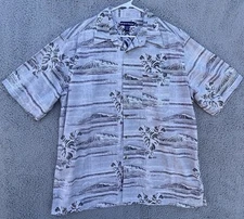 West Marine Limited Edition Shirt Mens Sz XL Gray Floral Hawaiian Button Up