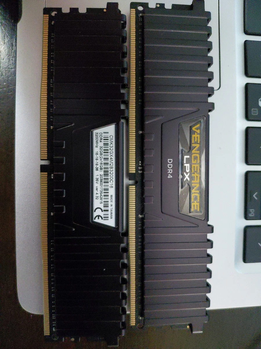 25+ Corsair PC4-21300 (DDR4-2666) Bus Speed Computer RAM 32 GB