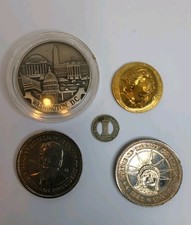 Collection Of 5 Commemorative Coins And Souvenir Tokens - Half $ Pop Out & Other