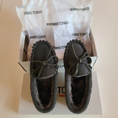 Moccasins Minnetonka Charcoal Pile Lined Hardsole Boys 13 NIB