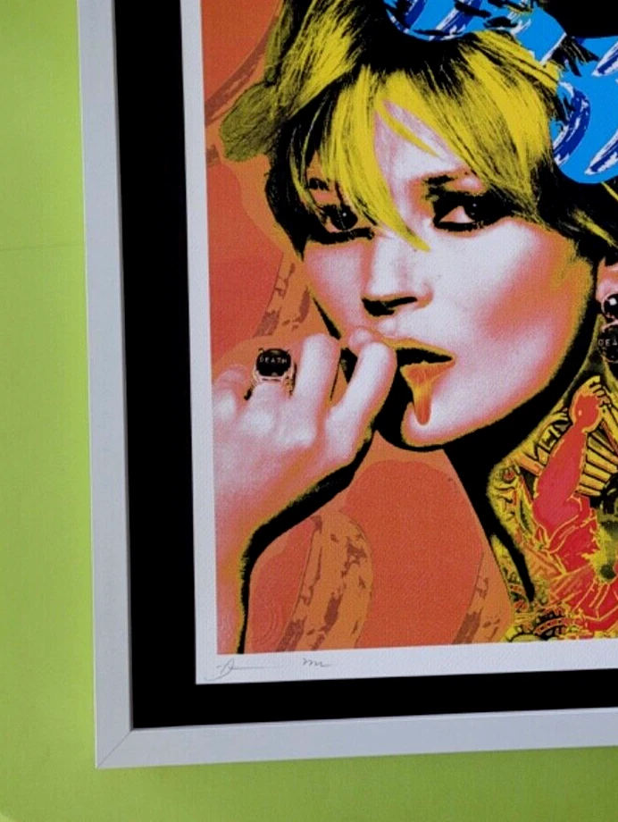 DEATH NYC Firmado a Mano GRAN Impresión Enmarcada 16x20 pulgadas Certificado de Autenticidad Kate Moss Tatuado Pop #6 Foto 4 de 4