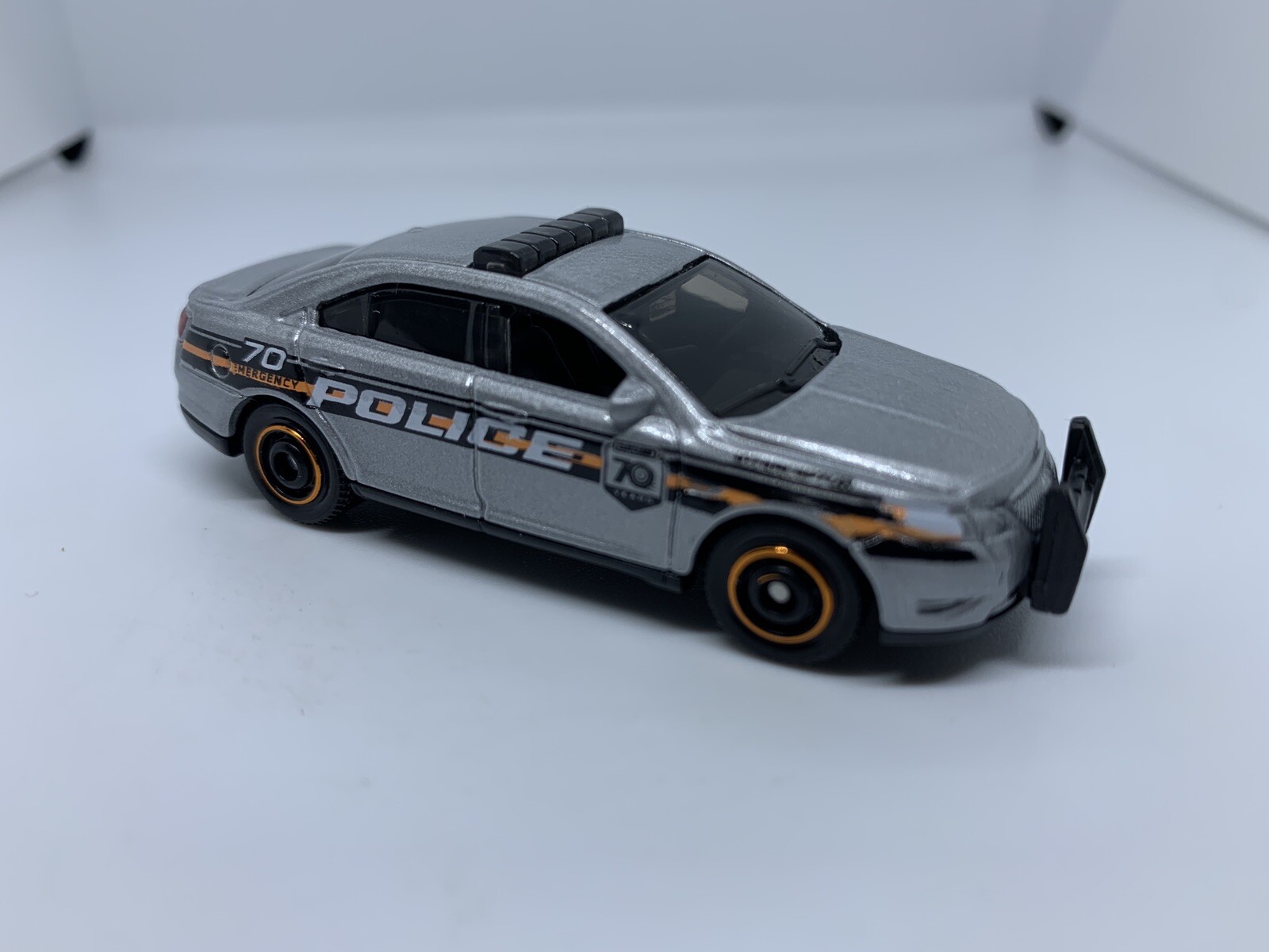 Picture 1 of 2